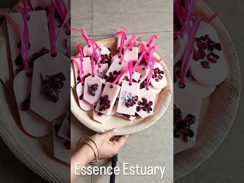 20 Craft Ideas with Dried Roses - Working the Flame