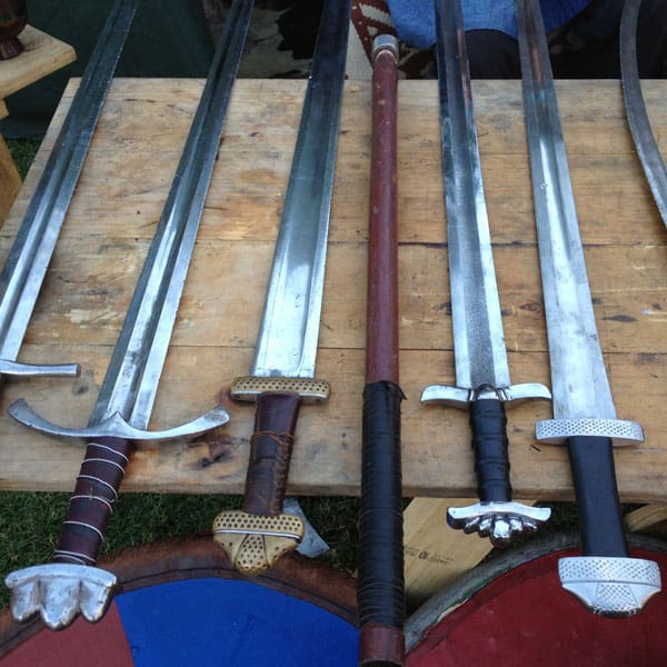 Making the world's heaviest sword