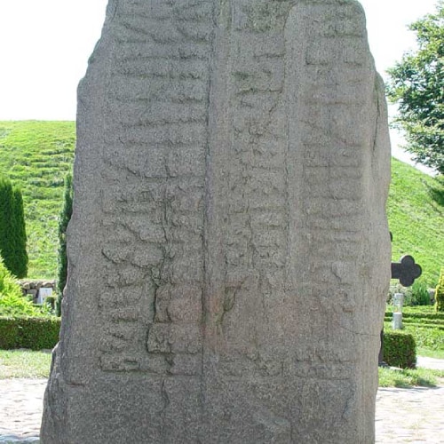 runestone for Thyra